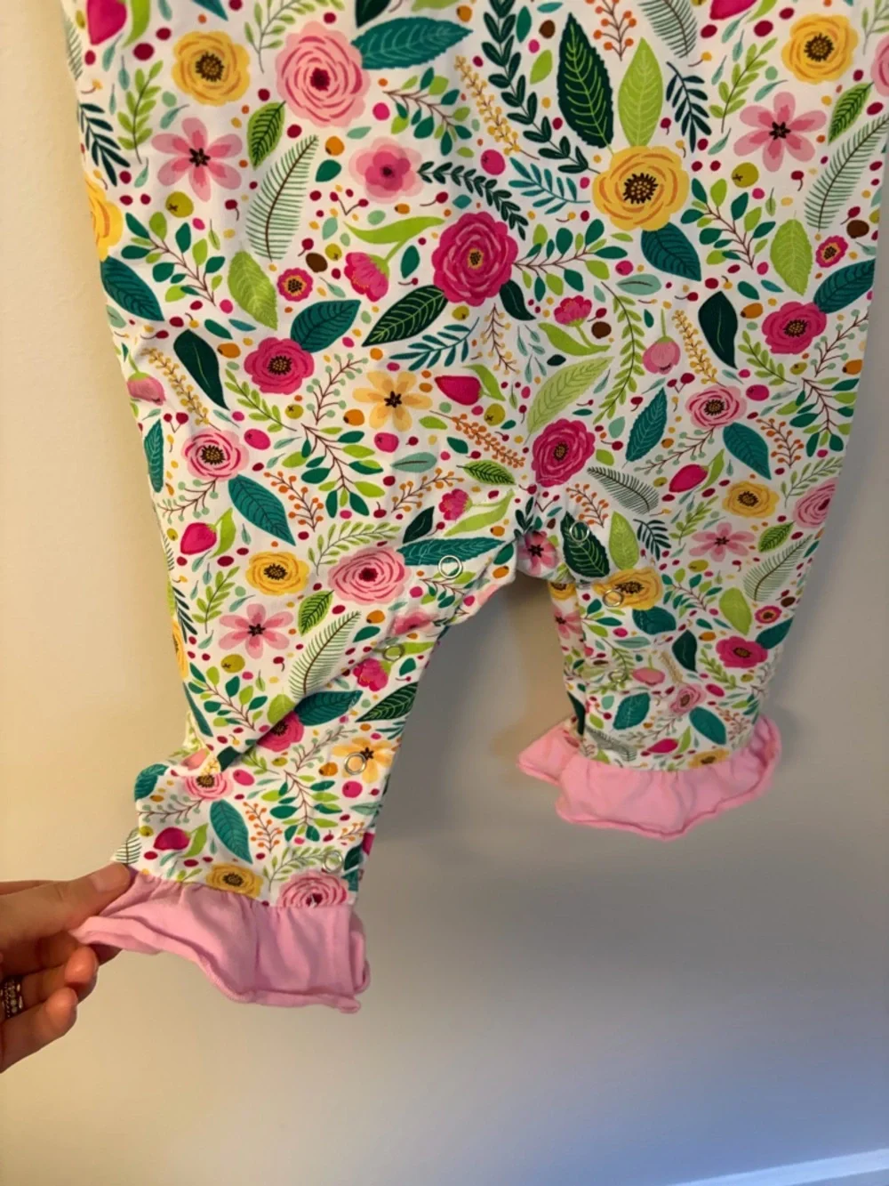 Stitchy Fish Floral Ruffle-Trim Baby One-Piece stretchy 18M romper